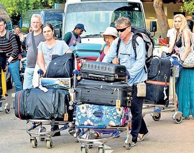 


In February 2024, Sri Lanka recorded a total of 218,350 tourist arrivals, marking the third consecutive month with over 200,000 arrivals, Minister of Tourism Harin Fernando has revealed.


