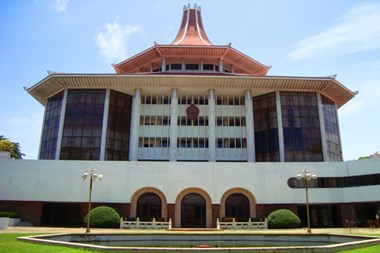 

The Supreme Court granted leave to proceed with the Fundamental Rights petition filed by former CID Director SSP Shani Abeysekara challenging the National Police Commission’s decision to interdict him from police service following the Presidential Election 2019.





