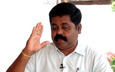 

ஐக்கிய நாடுகள் மனித உரிமைகள் பேரவையின் 60 ஆவது கூட்டத்தொடரின் பக்க நிகழ்வில் கலந்துகொள்வதற்கான செவ்வாய்க்கிழமை ஜெனிவாவை சென்றடைந்த இலங்கைத் தமிழரசுக்கட்சியின் பாராளுமன்றக்குழுத்தலைவர் சிவஞானம் சிறிதரன், அங்கு வேறு பல முக்கிய சந்திப்புக்களிலும் பங்கேற்கவுள்ளார்.

